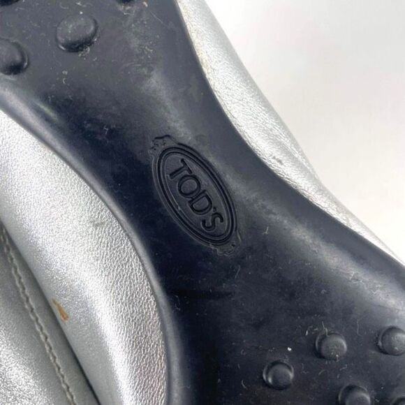 Tod's Womens Leather Round Toe Slip-On Ballet Flats Shoes Silver Black Size 38.5 - Picture 6 of 10